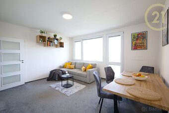 Prodej bytu 2+kk, OV, 45,1 m² + lodžie 6,1 m² + sklep 2,5... - 6