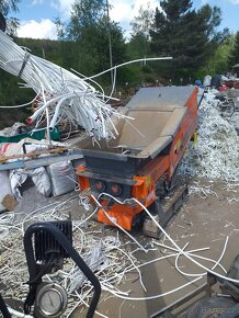 Drtič/drtička stavební suti, betonu, pařezů - 6