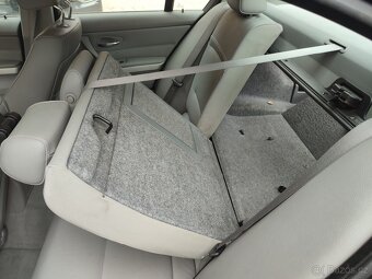 BMW E90 LCI 325i díly z vozu 2009 N53 - 6