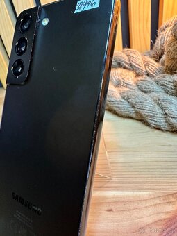 Samsung Galaxy S22 8/128GB - 6