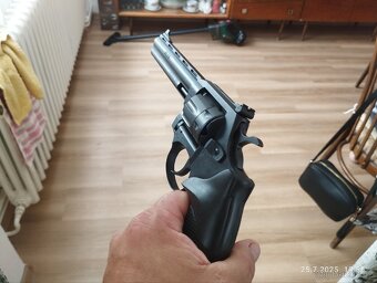 Revolver Flobert typ 661, 6 mm - 6