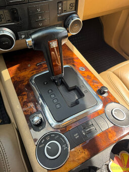 Volkswagen Touareg 2.5 TDI – 1. majitel, perfektní stav - 6