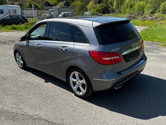 Mercedes-Benz B200 1.6i 115kw, r.2013, serviska - 6
