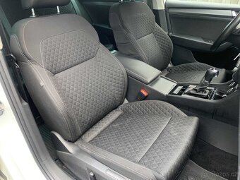 Škoda Superb 2.0 TDi 140 kW DSG 4x4 MR2017 DPH - 6