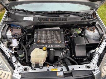 Toyota RAV4 4x4 2.0D 85KW - 6