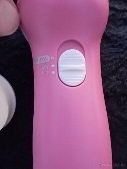 Masážní přístroj na obličej - 6