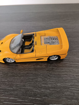 Maisto Ferrari G 50 1/24 - 6