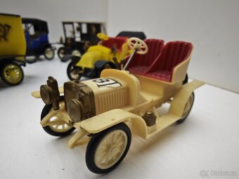 Staré retro hračky,autíčka igra oldtimer - 6
