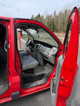 Renault Trafic passenger - 6