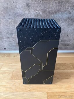 Prodám Xbox Series X Halo Infinite - 6