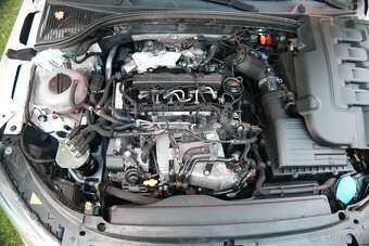 Škoda Octávia 3 combi 1,6 tdi - 6