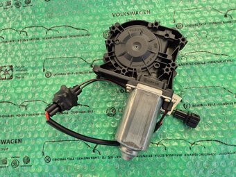 pravý přední motorek stahování okna (s adaptérem kabeláže) V - 6