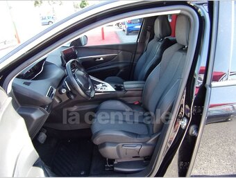PEUGEOT 3008 II (2) HYbrid 225 ALLURE E-EAT8 rok 2021 - 6
