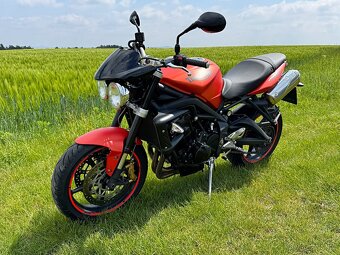 Triumph Street Triple 675 R 78KW - 25 tis. KM, ČR, r. 2010 - 6