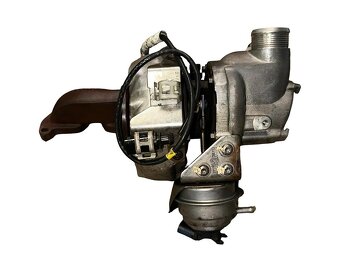 Turbo 04L253016H 1.6TDI 81KW CRKB VW Golf 7 sportsvan 2015 - 6