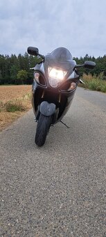 Suzuki GSX-R 1300 Hayabusa - 6