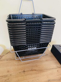 Sada 12 ks černých nákupních košíků s kovovým madlem - 6