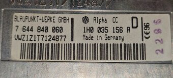 Originální autorádio VW Alpha 4 zelený - 6