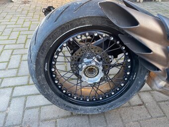 Mv agusta brutale rr 800 - 6