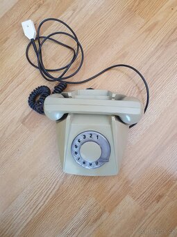 Stolní telefony - 6