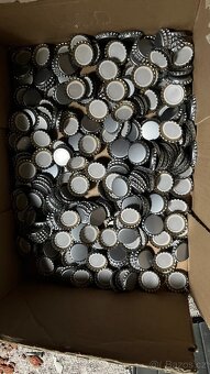 Zátky na lahve top stav - 6