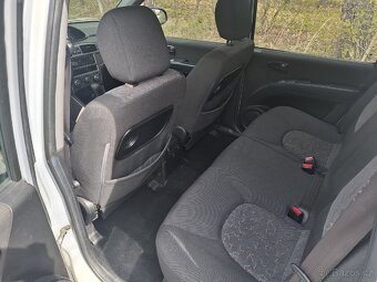 Hyundai Matrix 1.5 CRDI - 6