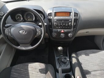 Kia Cee´d Combi 1.4, 2008 - 6