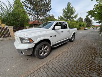 Dodge Ram 1500 92 000km 5.7 V8 - 6