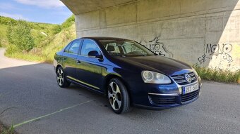 VW Jetta TDI - 6