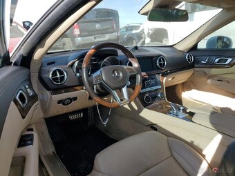 MERCEDES BENZ SL - 6