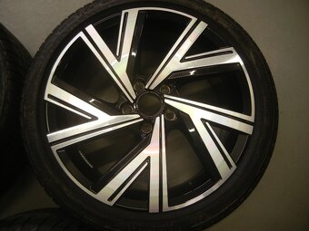 Alu kola Bergamo 5x112 R18 Golf 8 - 6