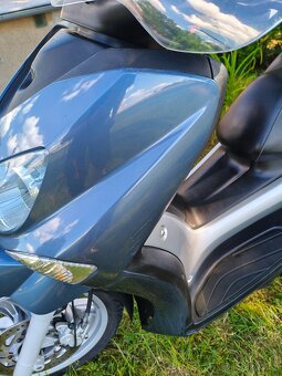 Yamaha X-City 250i - 6