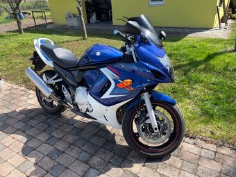 Suzuki gsx650f - 6