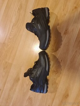 LOWA RENEGADE GTX LO 43½ - 6