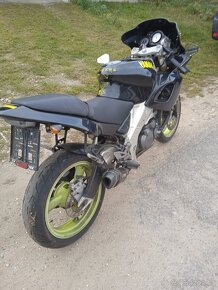 Yamaha SZR 660 - 6