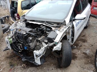 Díly Kia Ceed SW předfacelift - 6