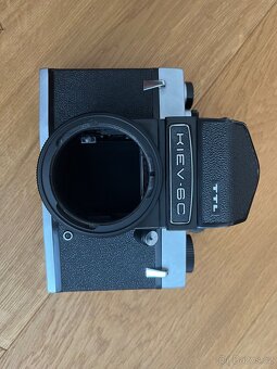 Kiev 6C + objektiv CZJ Tessar - 6