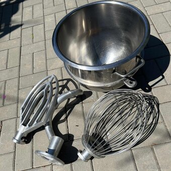 KUCHYŇSKÝ ROBOT 30 l, RM-3 - 6