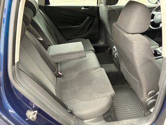 Volkswagen Passat B6 2.0 103Kw - 6