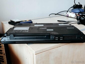 ASUS F7S - 6