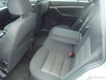 Škoda Octavia 1,6 TDI 4x4 - 6