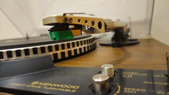 Kenwood KD-2077 Direct Drive - 6