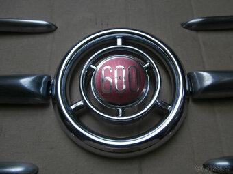 Fiat 600,600D znak předního čela - 6