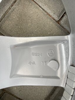 Škoda Kodiaq 215/65R17 alu kola - 6