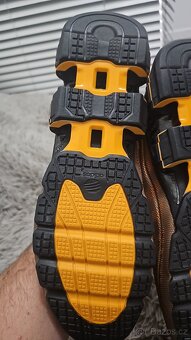 Porsche Design M Bounce S4 - 6