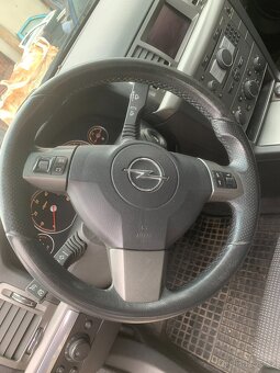 Prodám Opel Vectra Díly barva z20B - 6