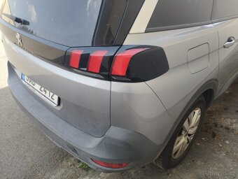 PEUGEOT 5008 ACTIVE 1,5 Hdi 96kW nafta - 6