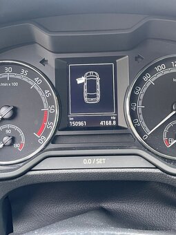 Škoda octavia 3 2.0 TDI facelift - 6