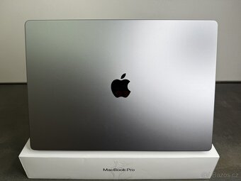 MacBook Pro 16'' 2021 / M1 Max / 32GB / 1TB SSD / Space Gr - 6