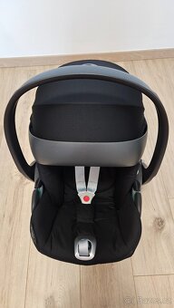 Cybex CLOUD Z2 I-SIZE Deep black + Cybex BASE Z2 Black 2023 - 6